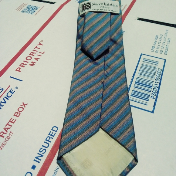 🇨🇵PIERRE BALMAIN -PARIS- MADE IN ITALY🇮🇹 🎁 - Picture 4 of 4